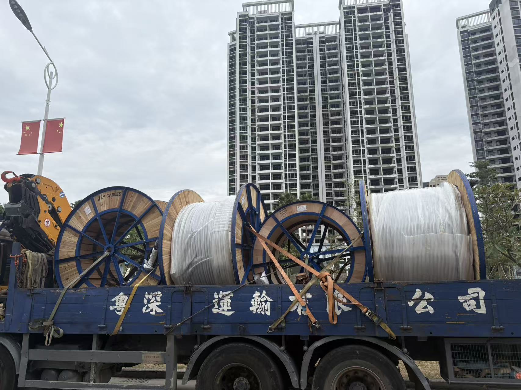 电缆等大型重型货物安全准时送达香港